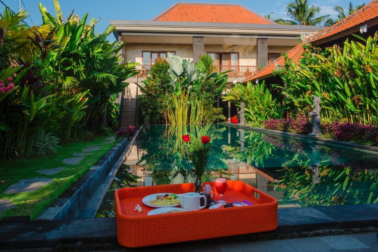 Ratna Villa 4 Ubud  Exterior photo